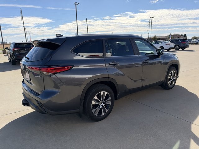 2023 Toyota Highlander Hybrid Hybrid XLE