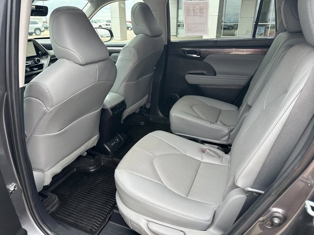 2023 Toyota HIGHLANDER Limited