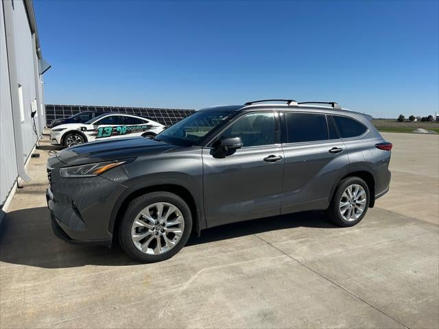 2023 Toyota HIGHLANDER Limited