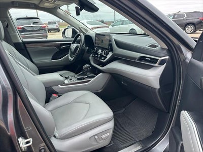 2023 Toyota HIGHLANDER Limited