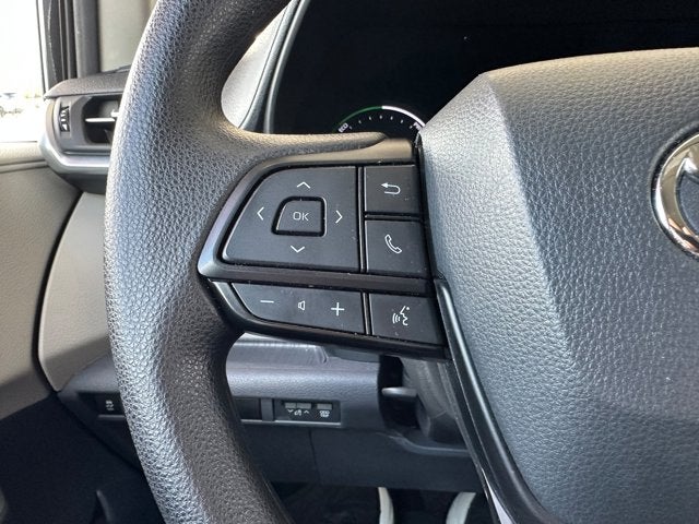 2024 Toyota SIENNA LE AWD LE