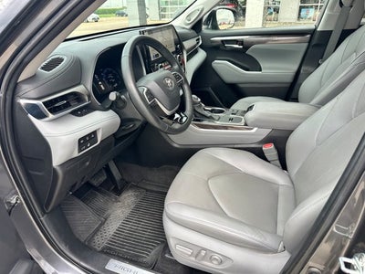 2023 Toyota Highlander Hybrid Hybrid Limited