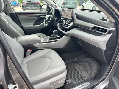 2023 Toyota Highlander Hybrid Hybrid Limited
