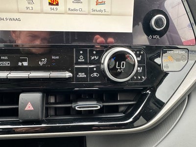 2023 Toyota Highlander Hybrid Hybrid Limited