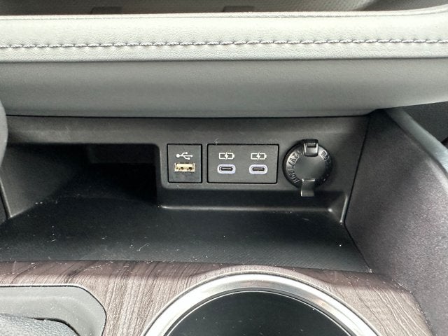 2023 Toyota Highlander Hybrid Hybrid Limited