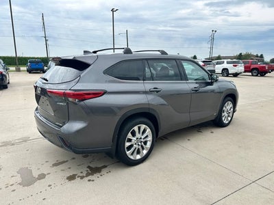 2023 Toyota Highlander Hybrid Hybrid Limited
