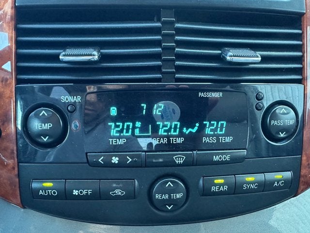 2010 Toyota SIENNA XLE