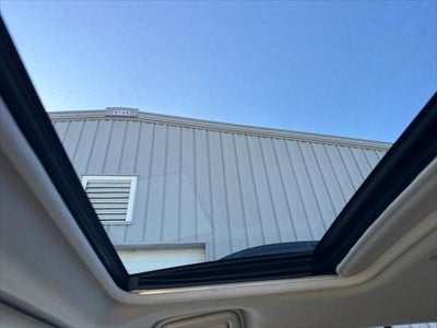 2010 Toyota SIENNA XLE