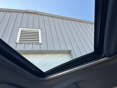 2022 Toyota SIENNA XLE XLE