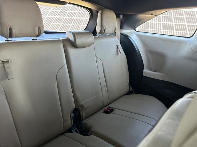 2022 Toyota SIENNA XLE XLE