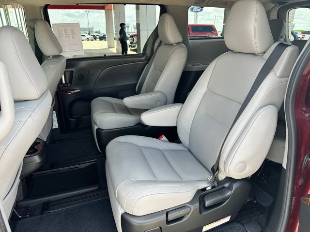 2017 Toyota Sienna Limited