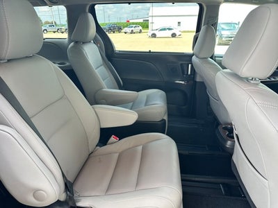 2017 Toyota Sienna Limited