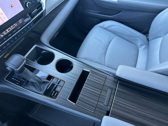 2024 Toyota SIENNA LTD AWD Limited