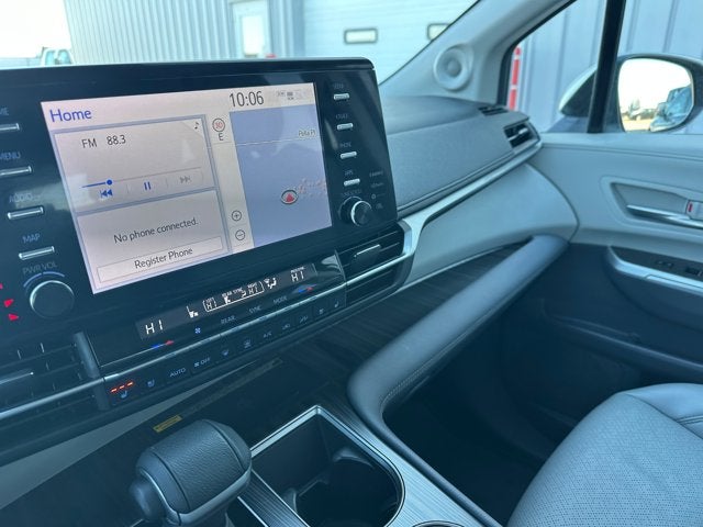 2024 Toyota SIENNA LTD AWD Limited