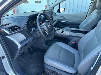 2024 Toyota SIENNA LTD AWD Limited