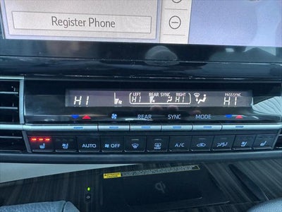 2024 Toyota SIENNA LTD AWD Limited