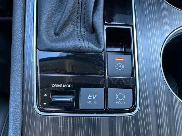 2024 Toyota SIENNA LTD AWD Limited