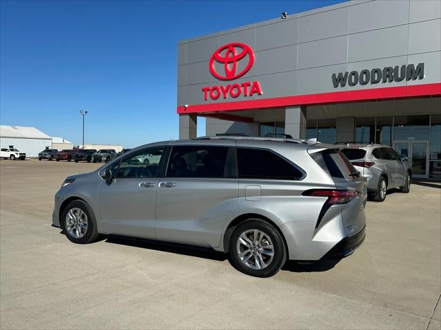 2024 Toyota SIENNA LTD AWD Limited