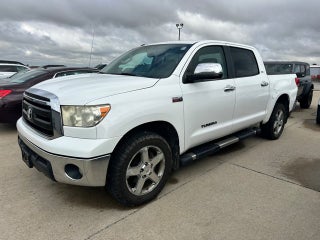 2013 Toyota Tundra CrewMax 5.7L FFV V8 6-Spd AT (Natl)