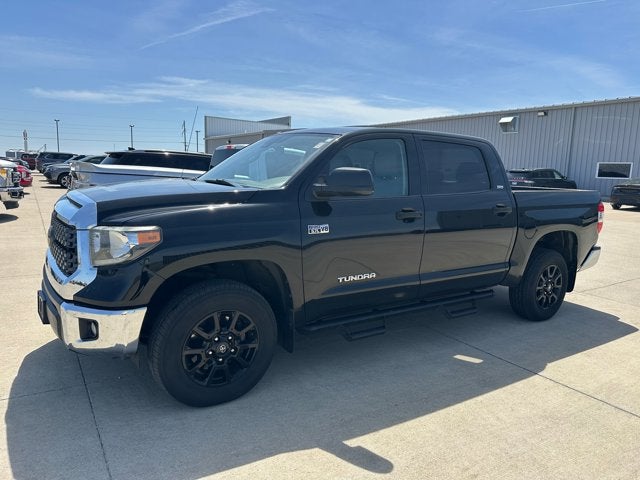 2019 Toyota TUNDRA 4X4 SR5