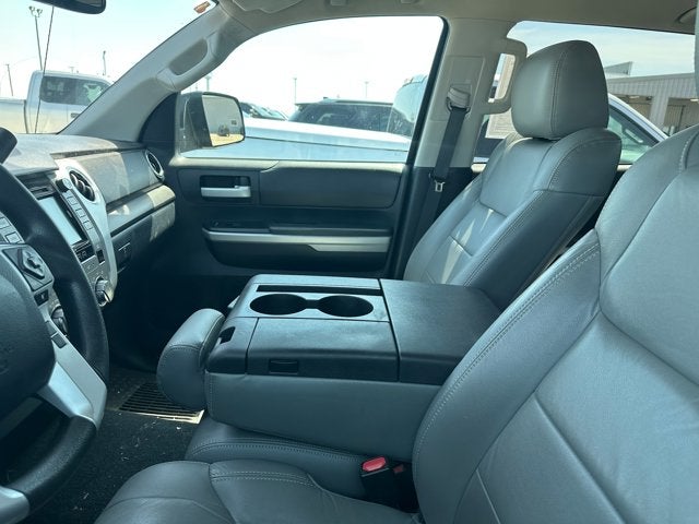 2019 Toyota TUNDRA 4X4 SR5