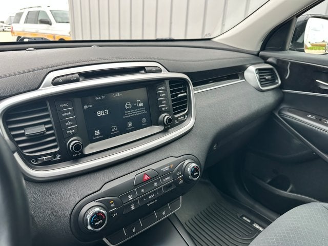 2018 Kia Sorento LX
