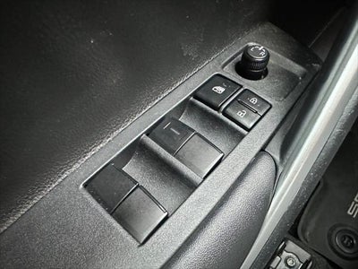 2023 Toyota COROLLA CROSS HV Hybrid SE