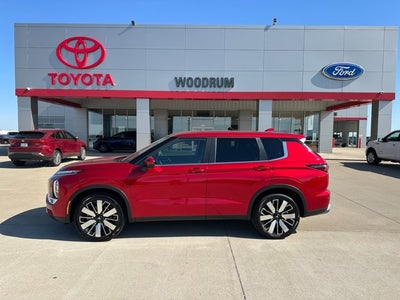 2025 Mitsubishi Outlander SE