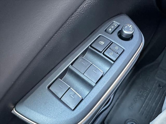 2023 Toyota Toyota Crown XLE XLE