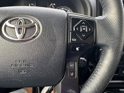 2022 Toyota 4RUNNER TRD Off Road Premium