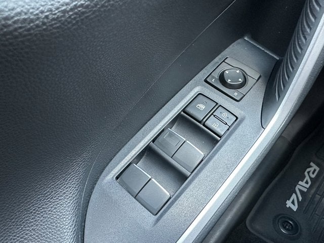 2020 Toyota RAV4 Limited