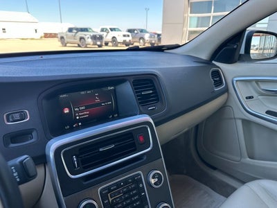 2016 Volvo S60 T5 Drive-E Premier