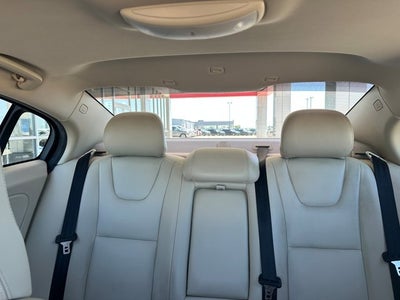 2016 Volvo S60 T5 Drive-E Premier