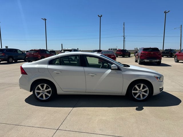 2016 Volvo S60 T5 Drive-E Premier