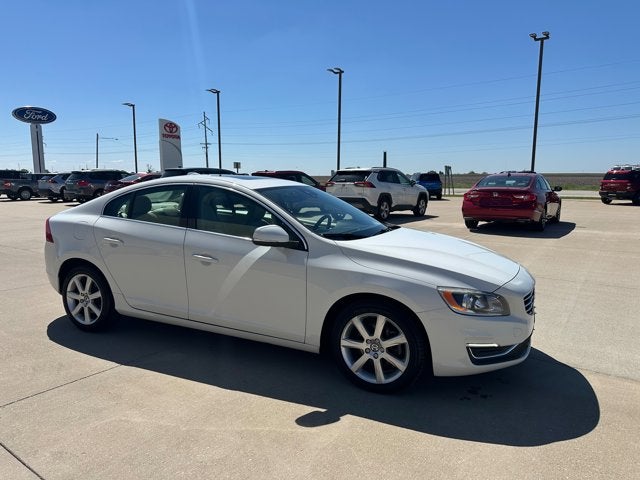 2016 Volvo S60 T5 Drive-E Premier