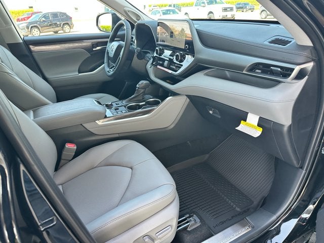 2026 Toyota Highlander Limited