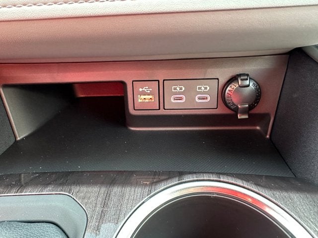 2025 Toyota Highlander Limited