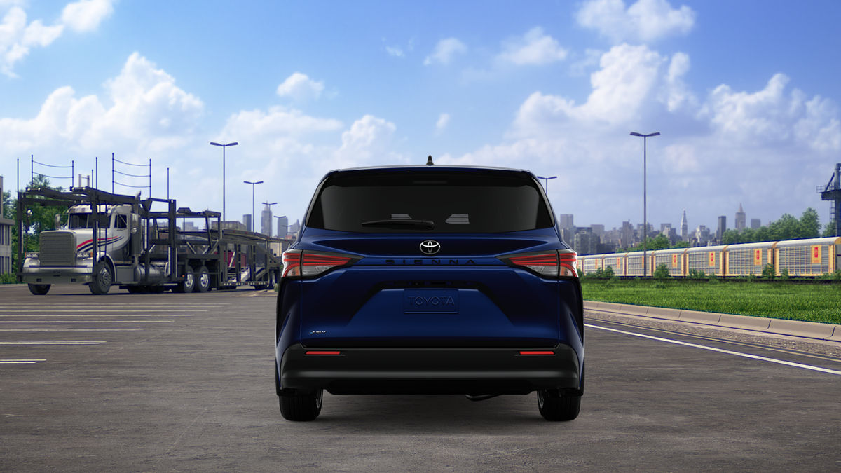 2026 Toyota Sienna LE