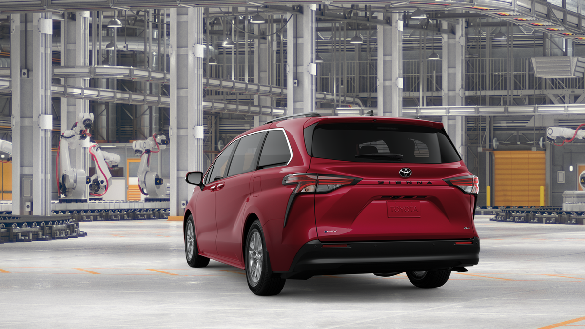 2026 Toyota Sienna XLE