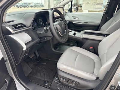 2026 Toyota Sienna XLE