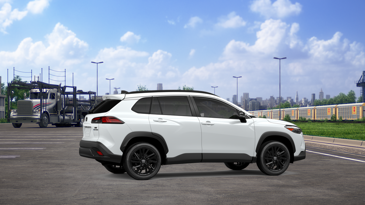 2026 Toyota Corolla Cross XSE - Photo 11
