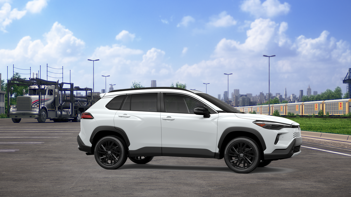 2026 Toyota Corolla Cross XSE - Photo 13