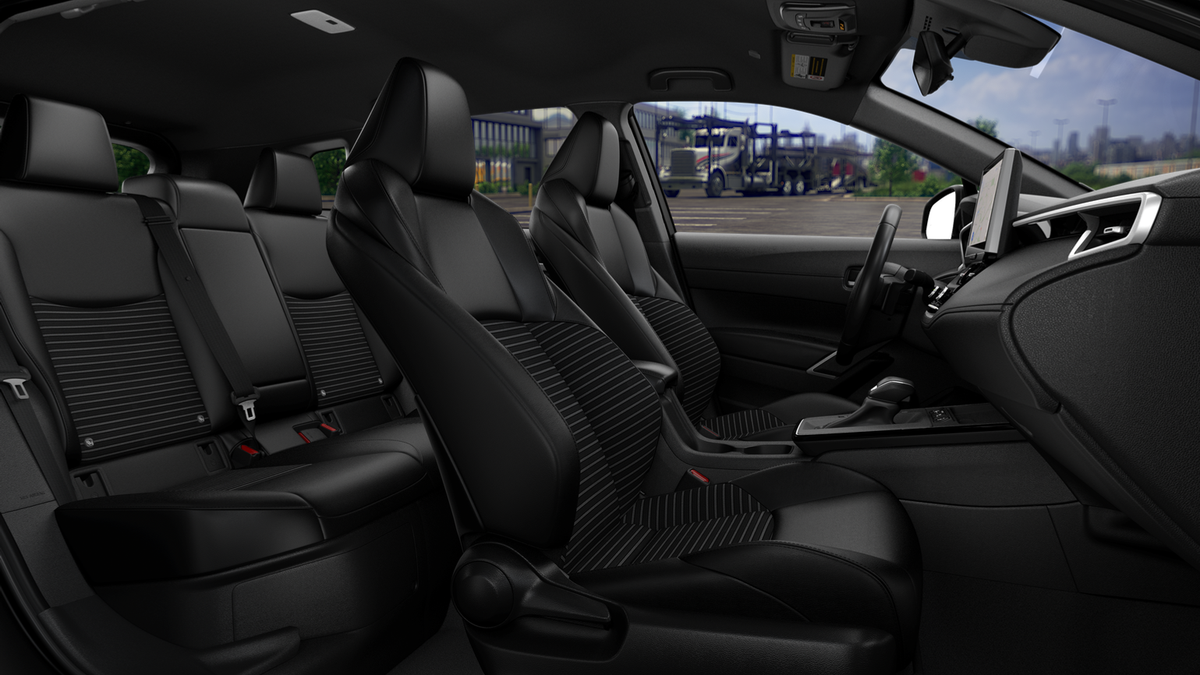 2026 Toyota Corolla Cross XSE - Photo 20