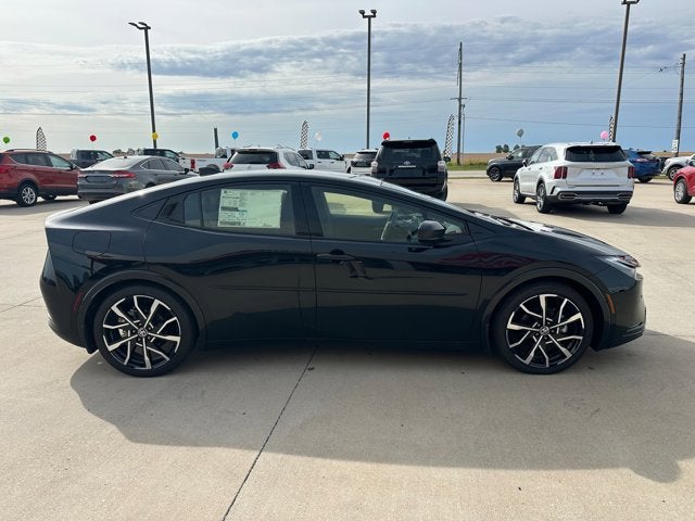 2025 Toyota Prius Plug-in Hybrid XSE