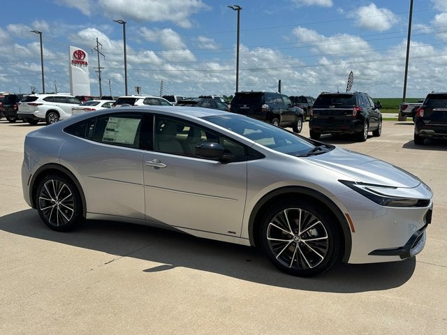 2025 Toyota Prius XLE AWD