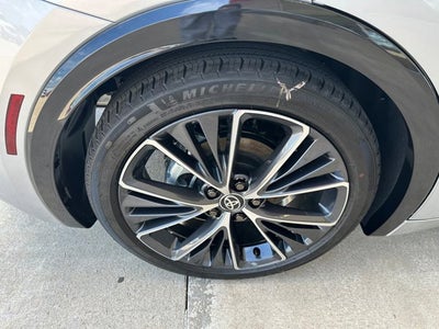 2025 Toyota Prius XLE AWD