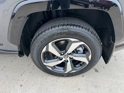 2025 Toyota RAV4 Plug-in Hybrid SE